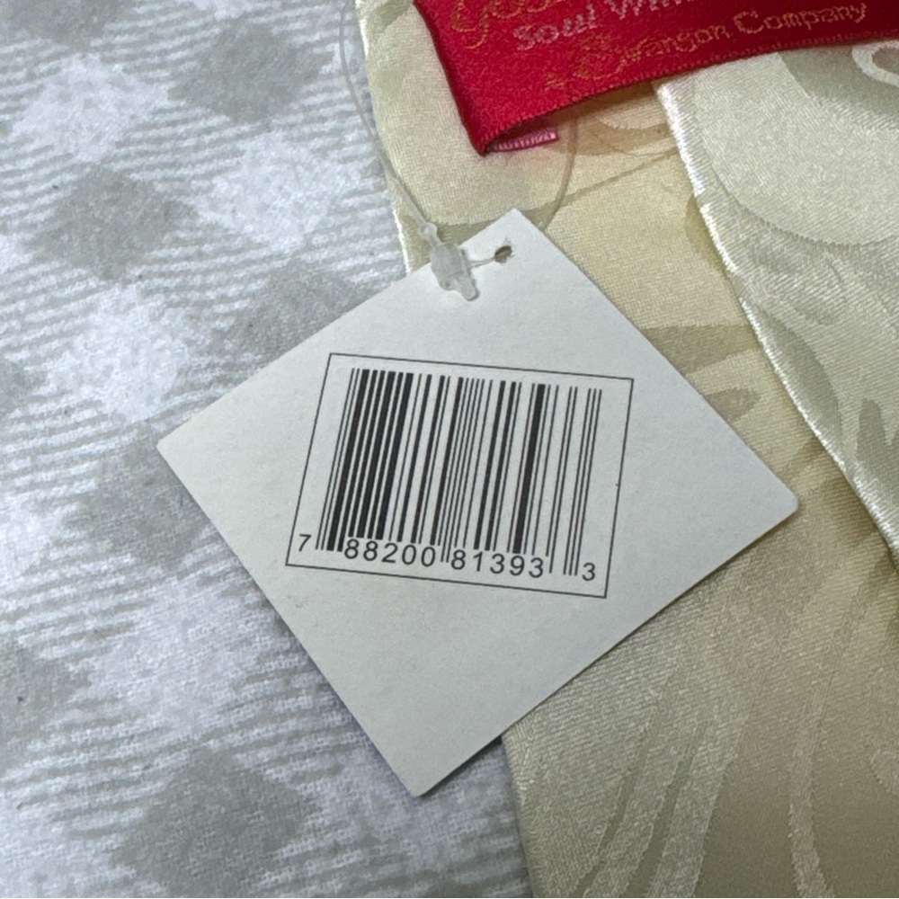 NWT Gospitality Ivory & Black Jesus Crown Of Thorns Men's Tie - Picture 6 of 8